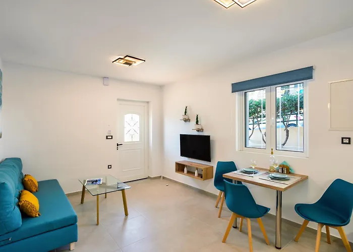 Xenia\'S Apartment