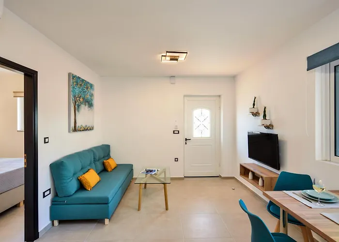 Xenia\'S Apartment