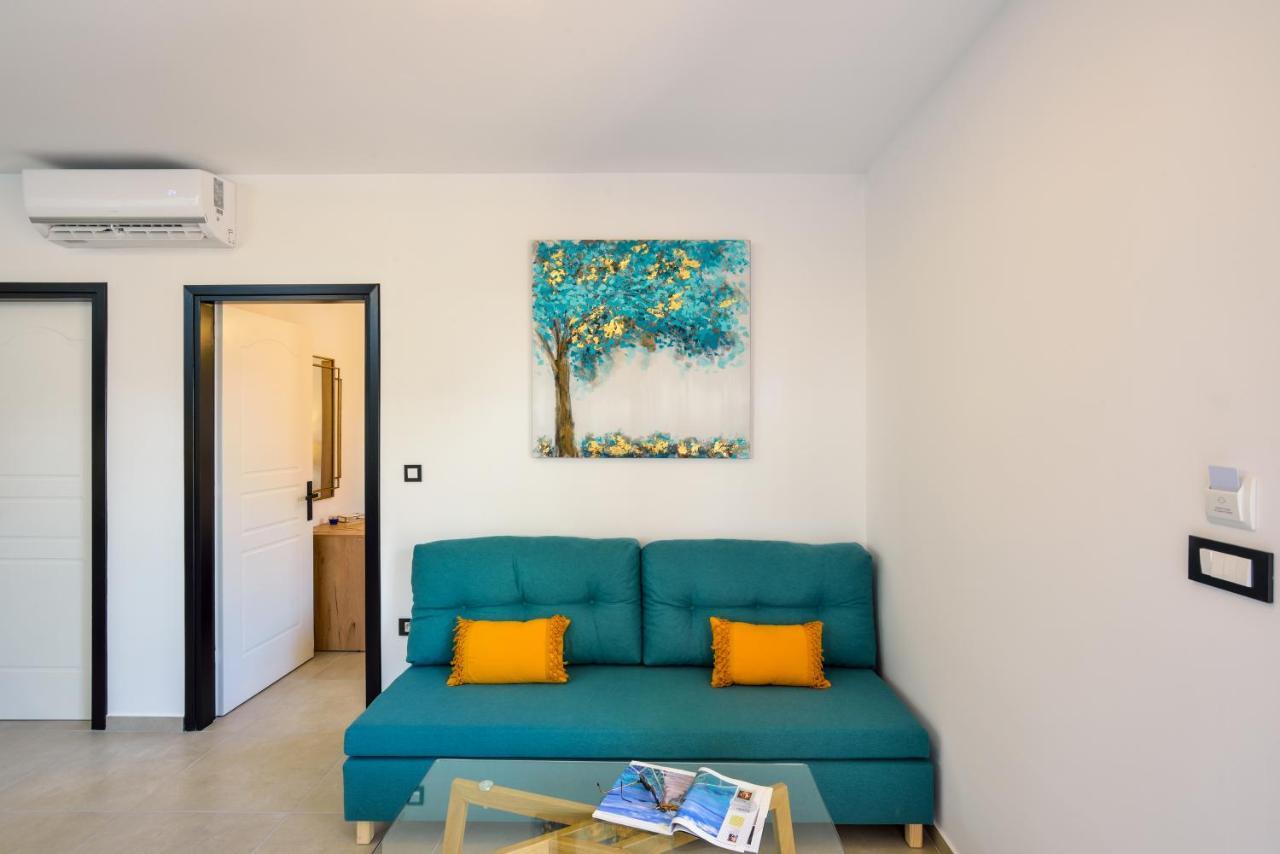 Xenia's Apartment *
